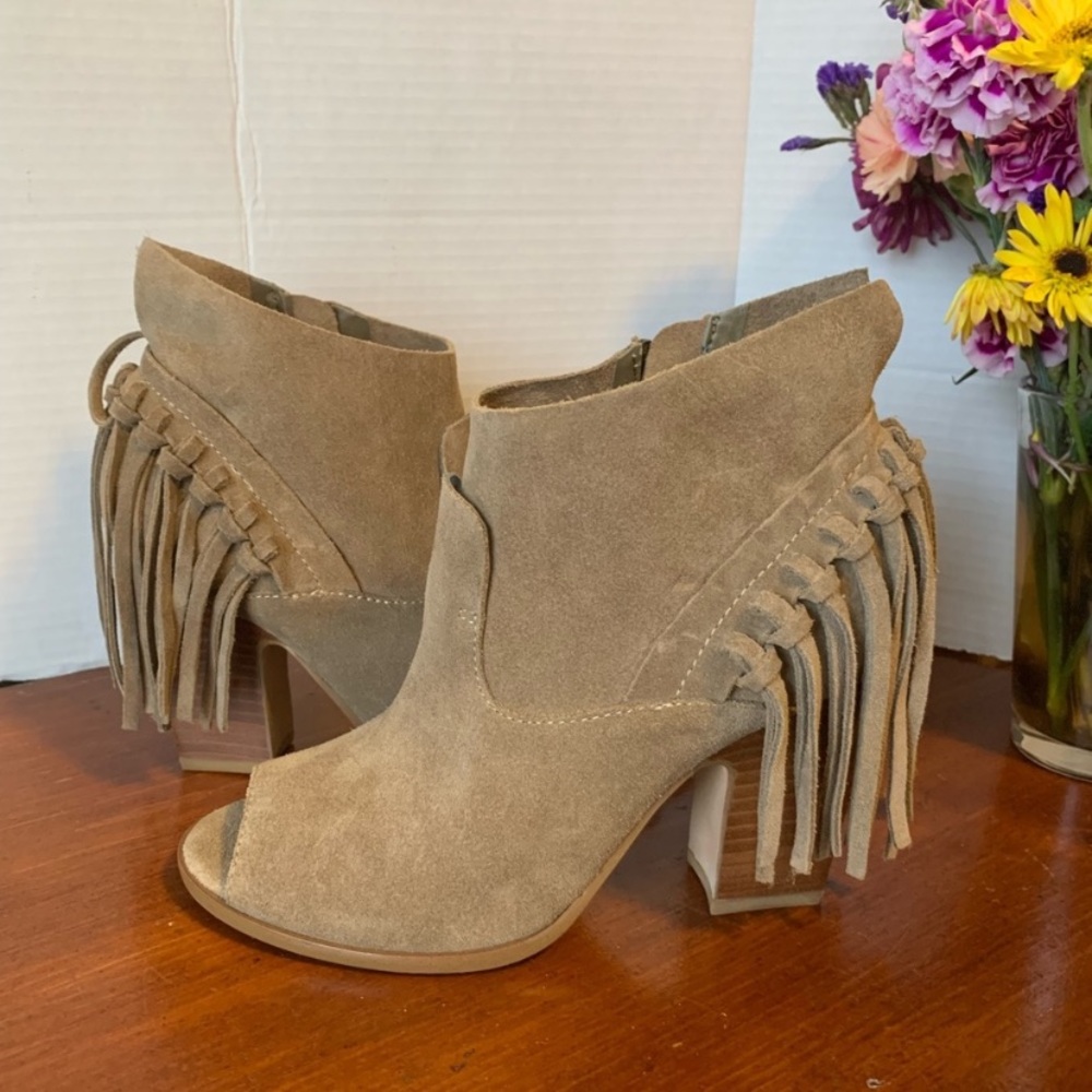 Marc Fisher Leather Boho Western Rodeo Open Toe Boots, Size 8 Fall